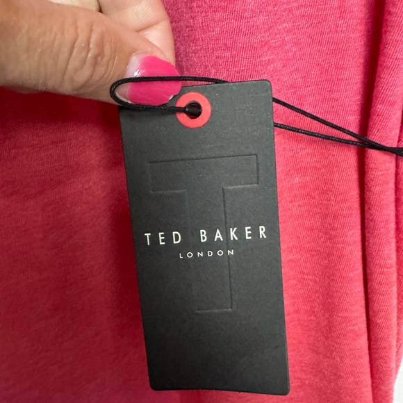 Ted Baker Men's Logo Crewneck Tee NWT Medium - Picture 6 of 6